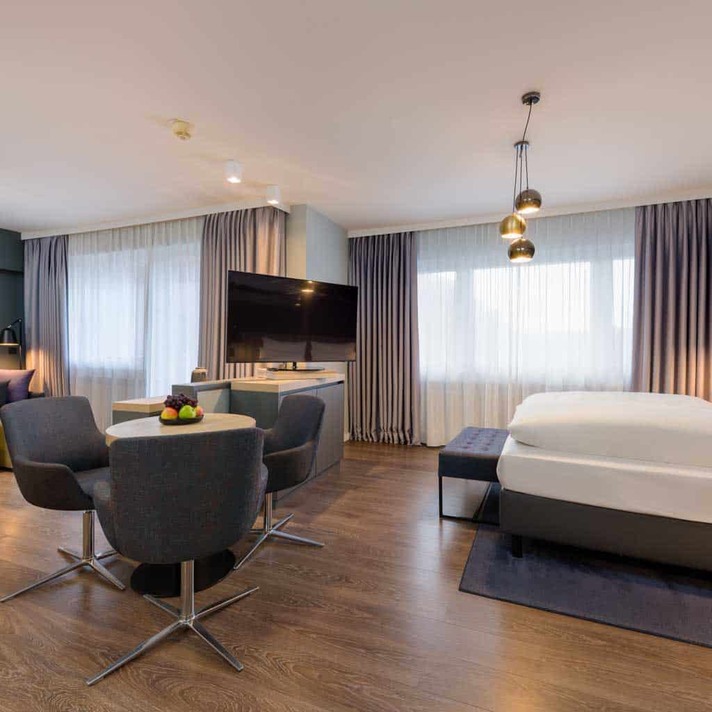 Hotel Rooms Cologne Hotel-Lyskirchen-Junior-Suite-1